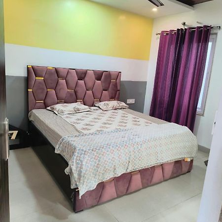 אגרה Hotel Dream Taj Family Rooms 200Mtr From Taj Mahal מראה חיצוני תמונה